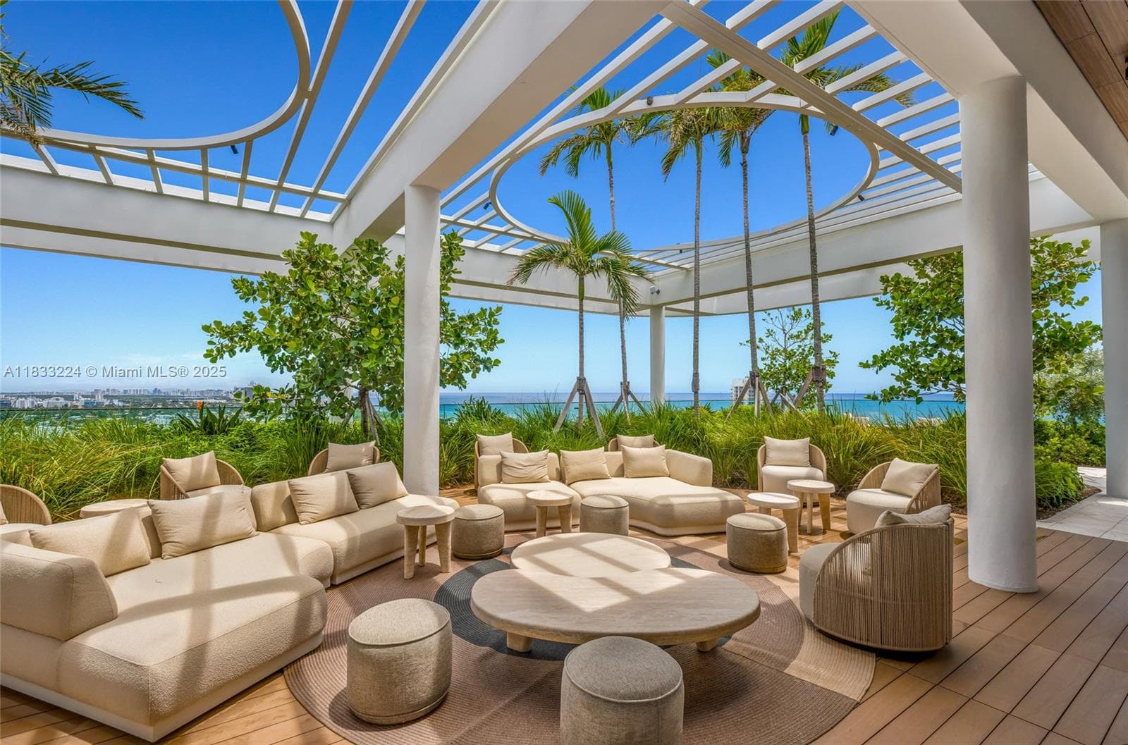 580 72 # 910, Miami Beach FL 331441 — 9