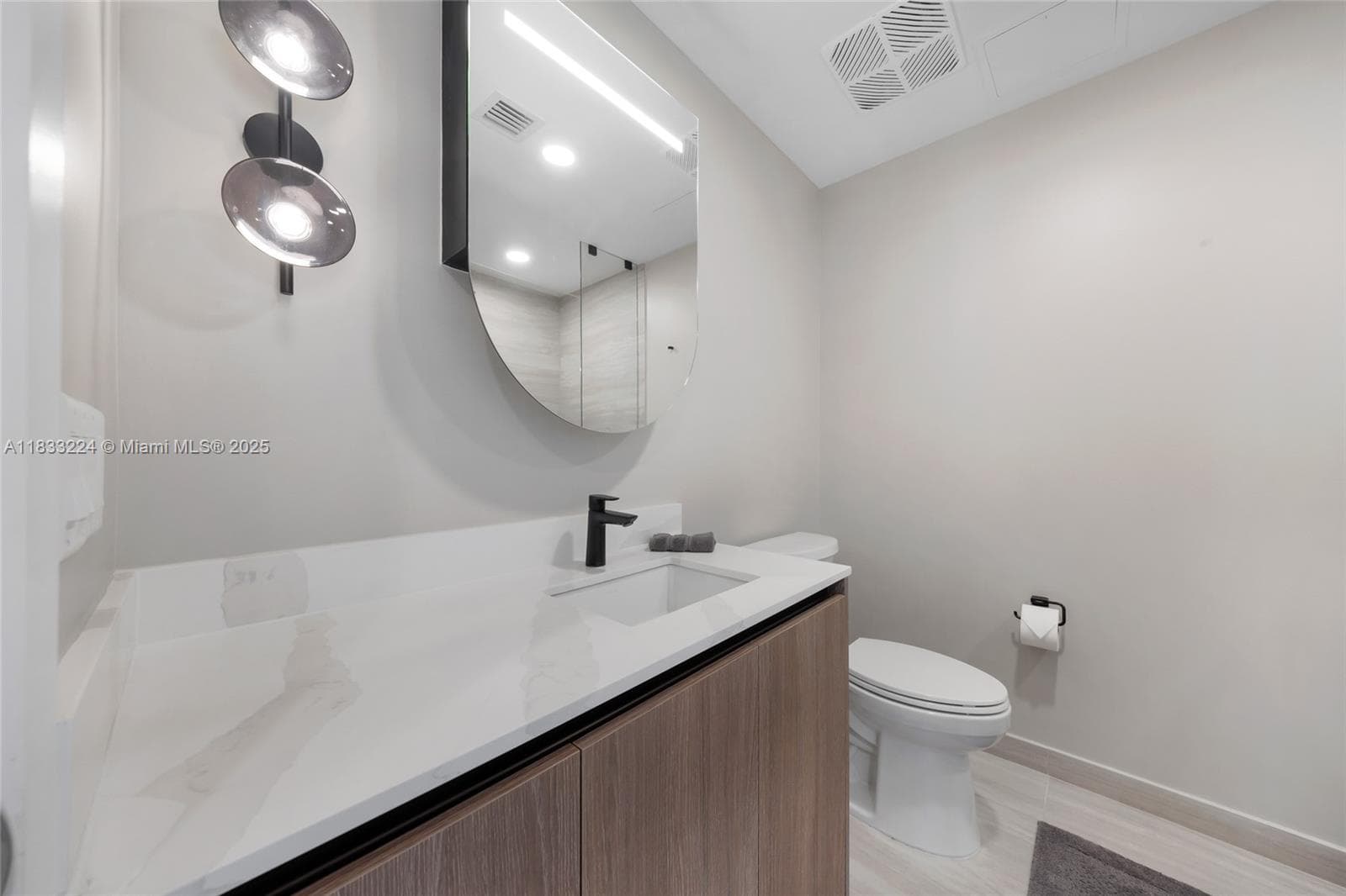 580 72 # 910, Miami Beach FL 331441 — 59