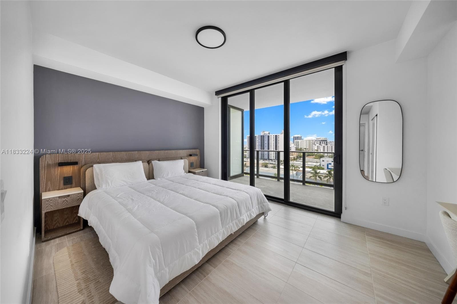580 72 # 910, Miami Beach FL 331441 — 48