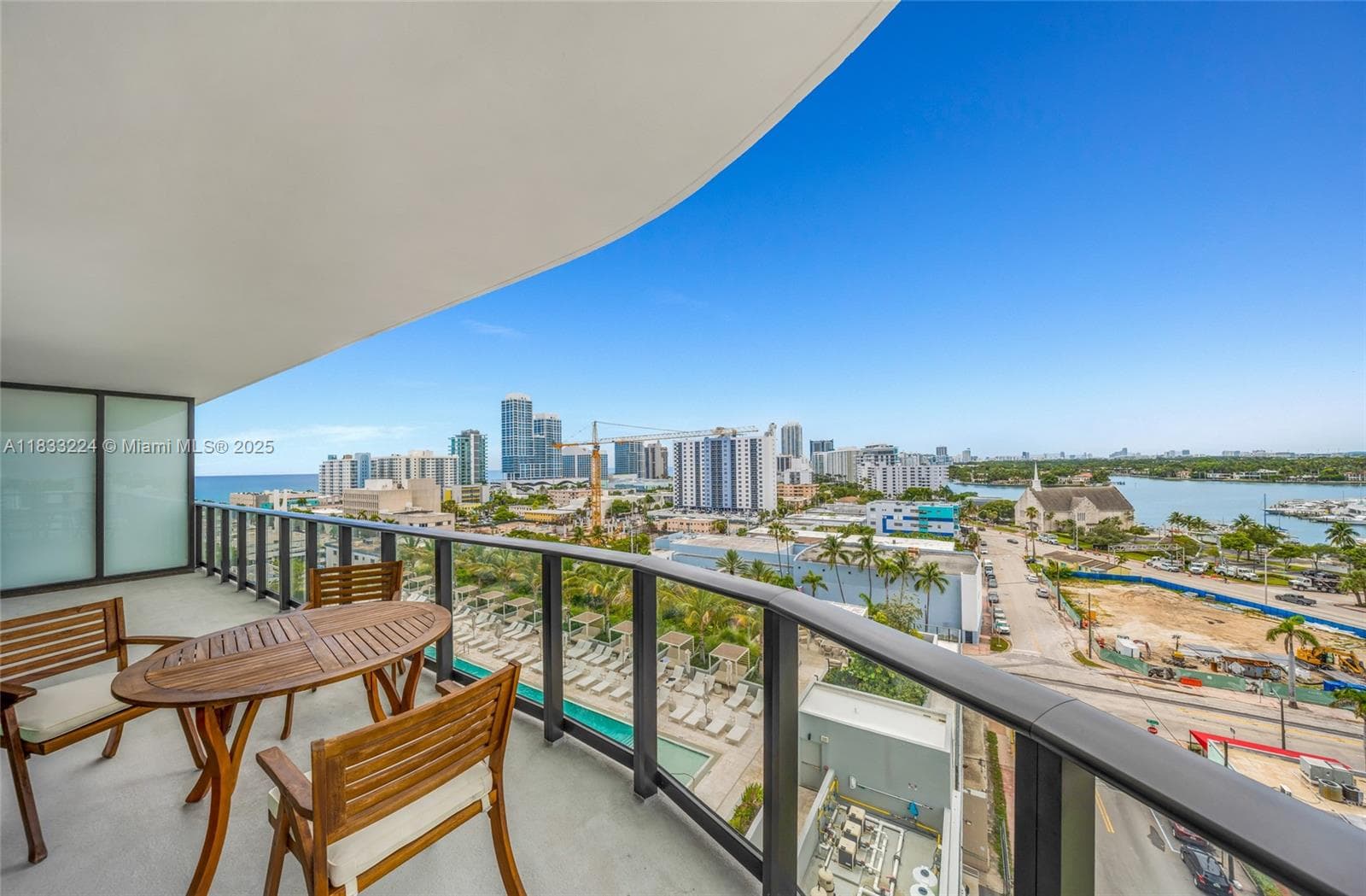 580 72 # 910, Miami Beach FL 331441 — 44