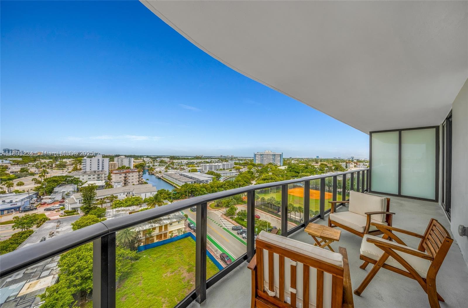 580 72 # 910, Miami Beach FL 331441 — 40