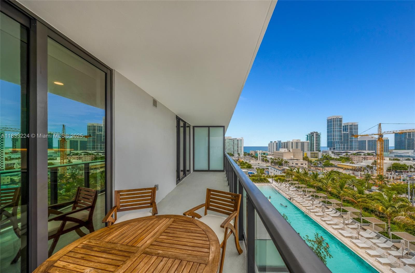 580 72 # 910, Miami Beach FL 331441 — 39