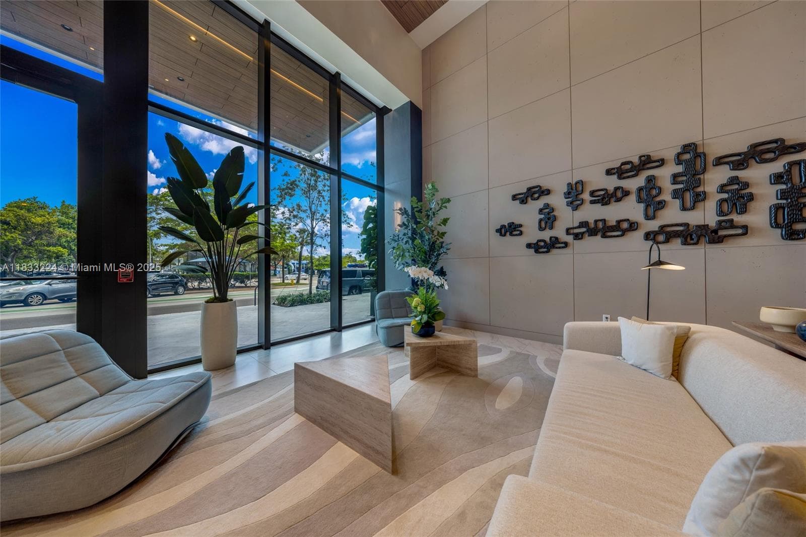 580 72 # 910, Miami Beach FL 331441 — 4