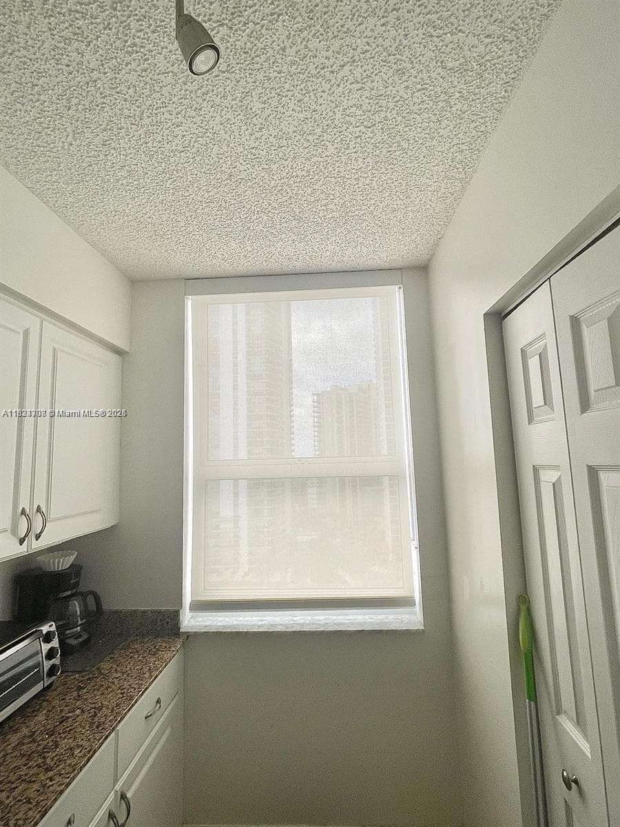 1155 Brickell Bay Dr # 1401, Miami FL 33131 — 8