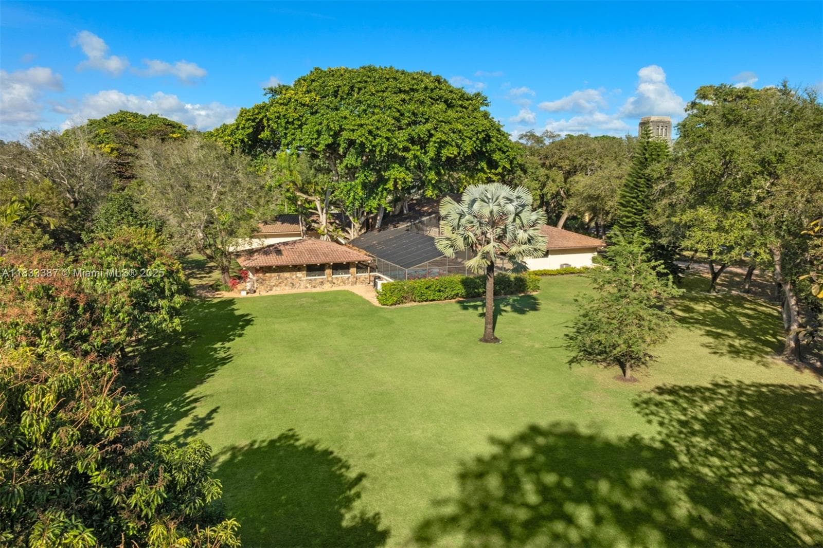9490 Old Cutler Ln, Coral Gables FL 33156 — 18