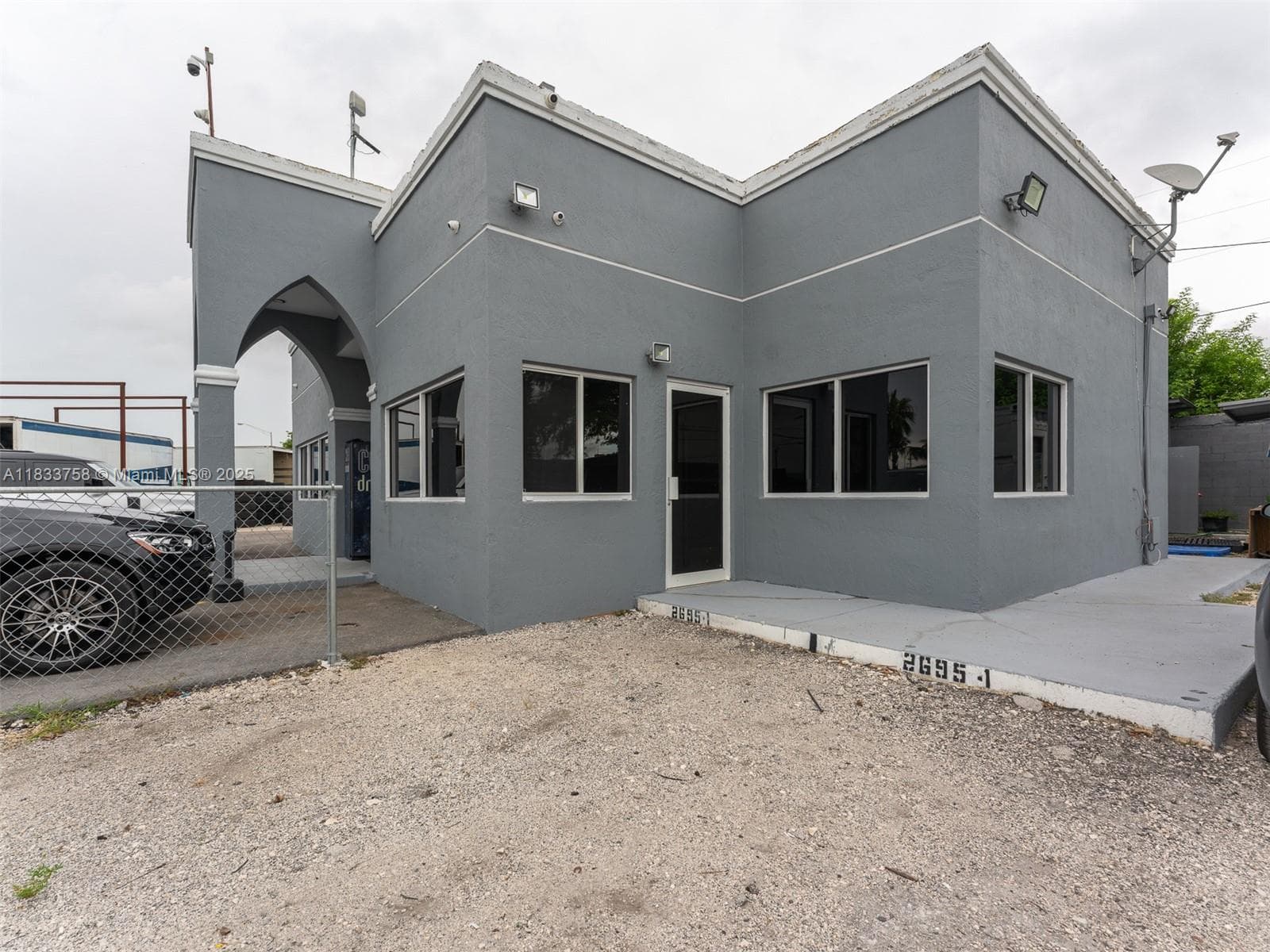 2695 NW 141st St, Opa-Locka FL 33054 — 10