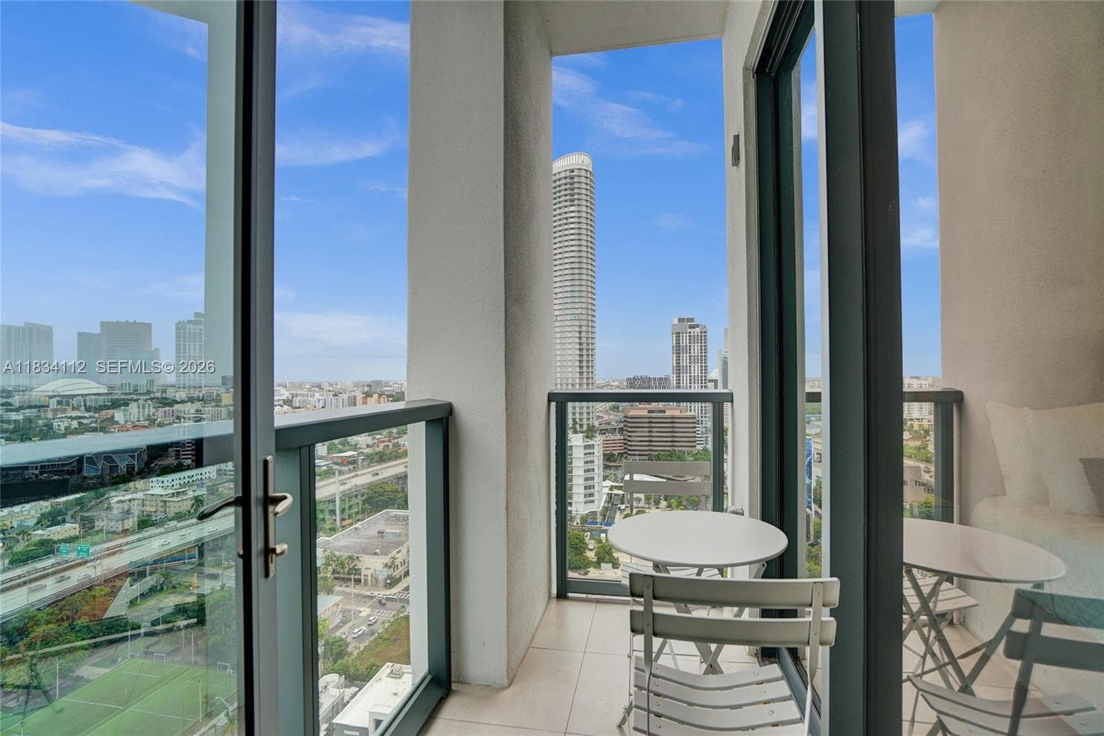 239 SW 9th St # 2203, Miami FL 33130 — 22
