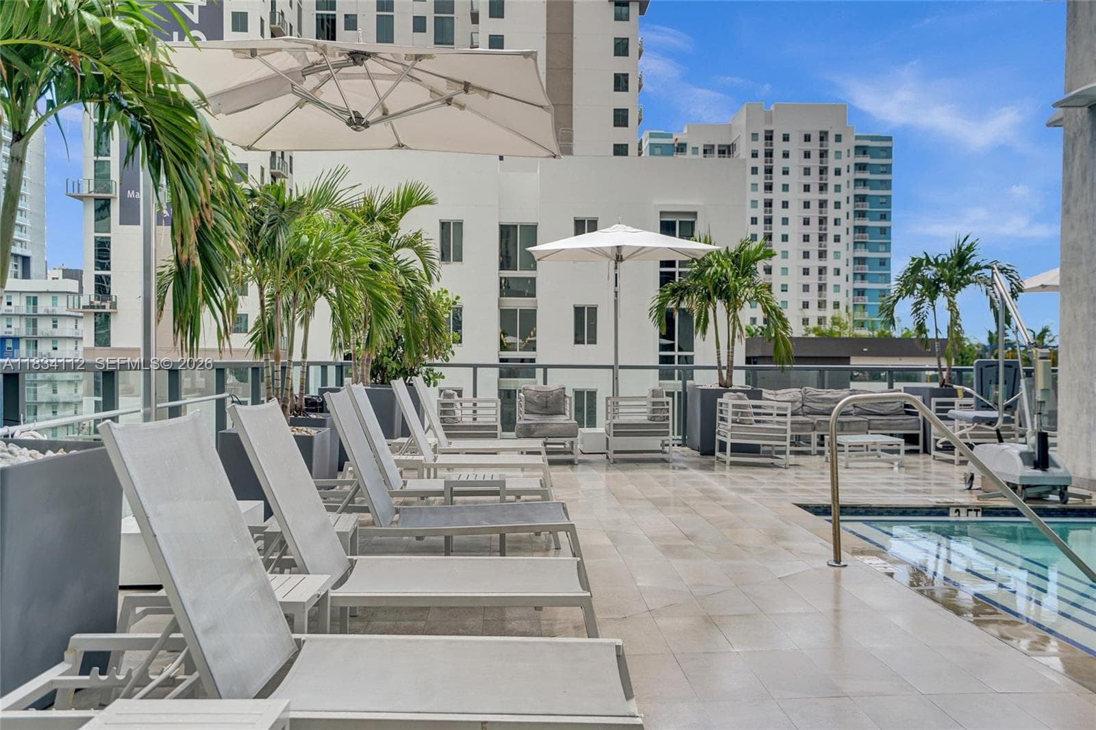 239 SW 9th St # 2203, Miami FL 33130 — 36