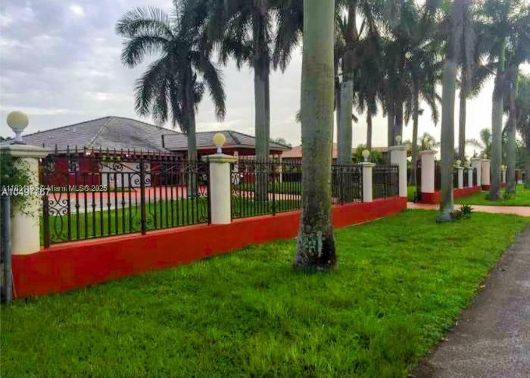 Homestead, Homestead, FL — 1