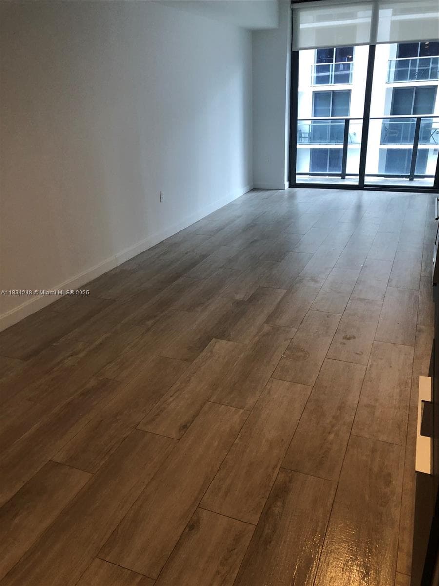 55 SW 9th St # 3009, Miami FL 33130 — 10