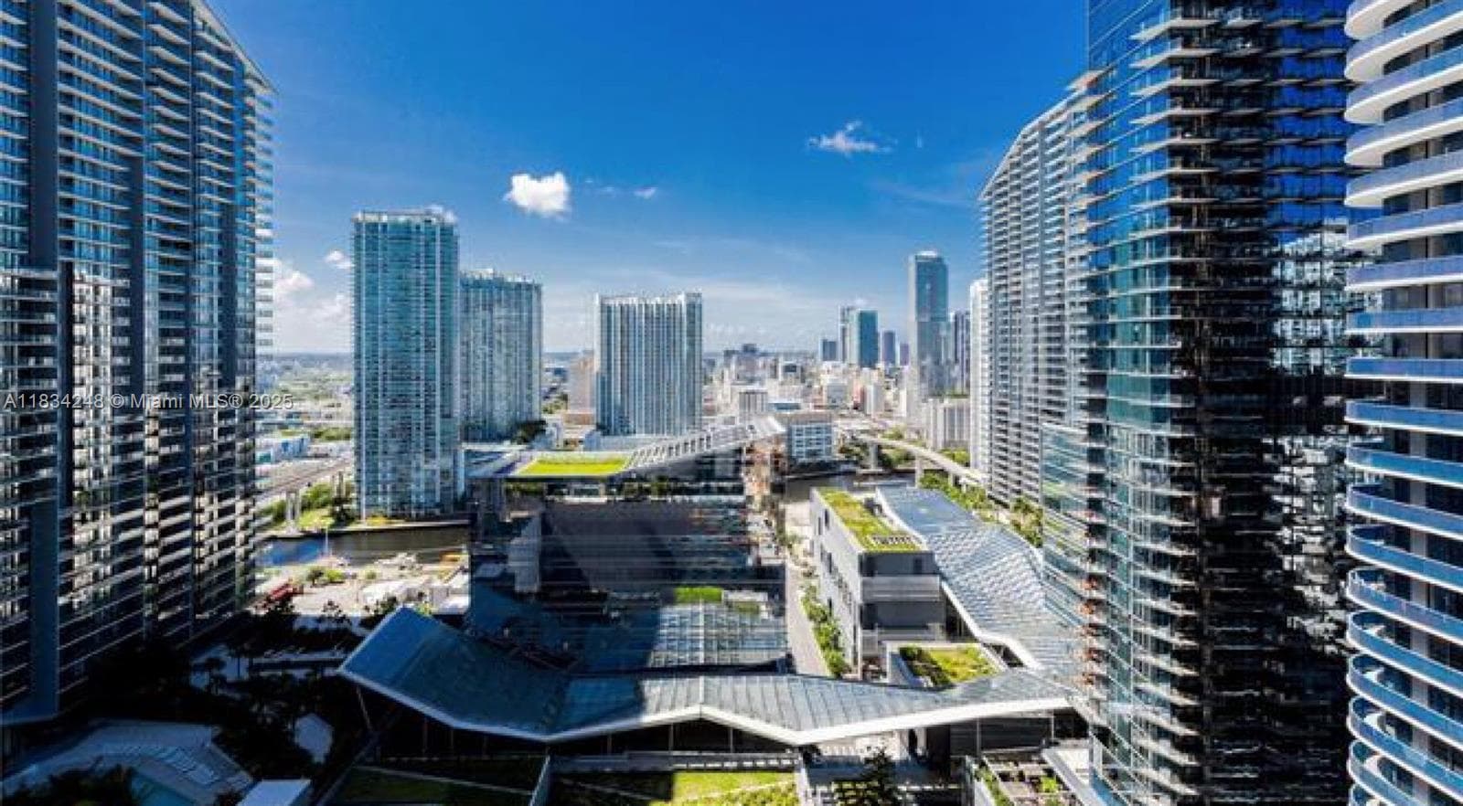 55 SW 9th St # 3009, Miami FL 33130 — 15