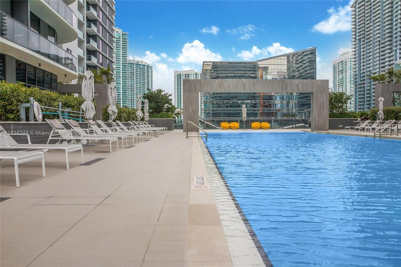 55 SW 9th St # 3009, Miami FL 33130 — 4
