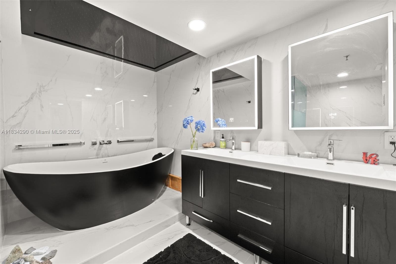 9 Island Ave # 406, Miami Beach FL 33139 — 15