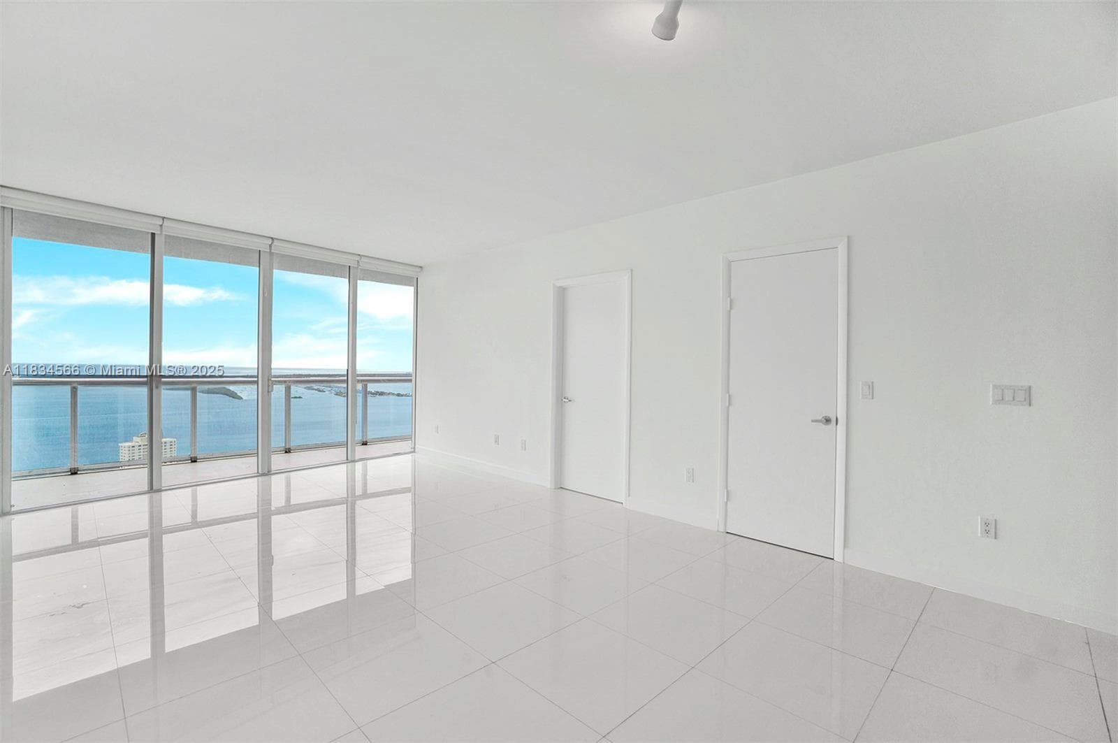 465 Brickell Ave # 4505, Miami FL 33131 — 3