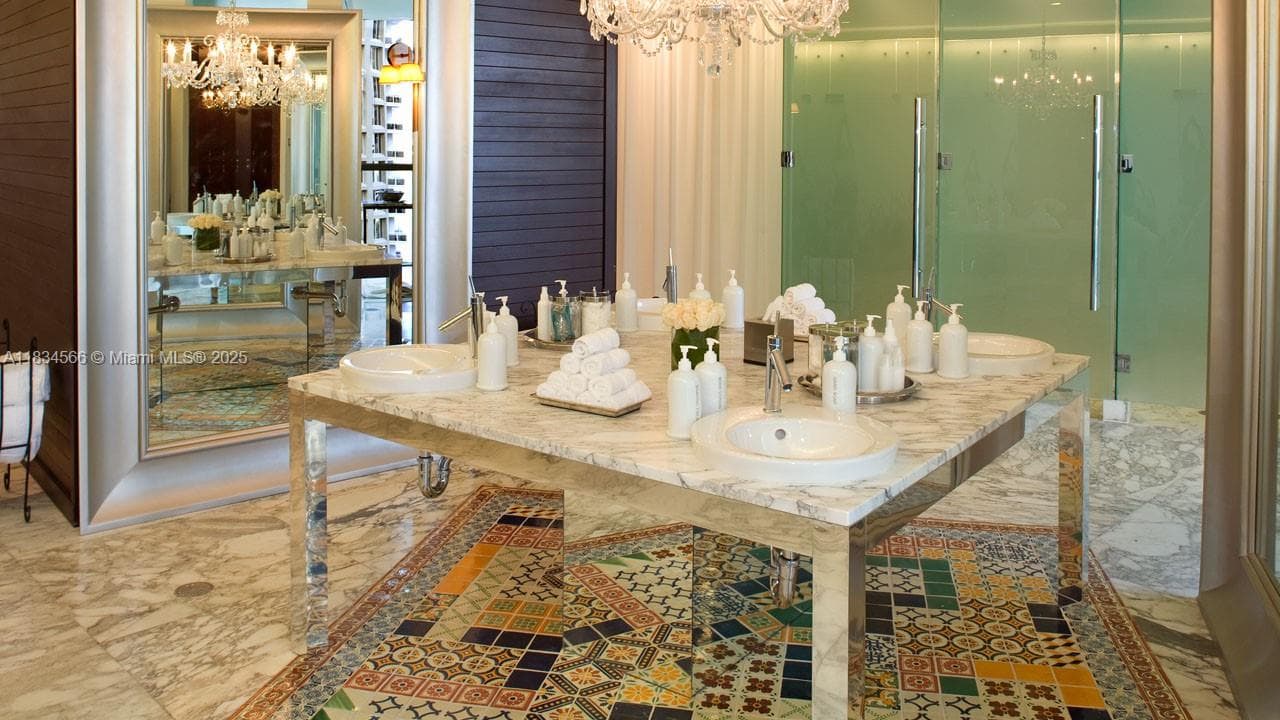 465 Brickell Ave # 4505, Miami FL 33131 — 35