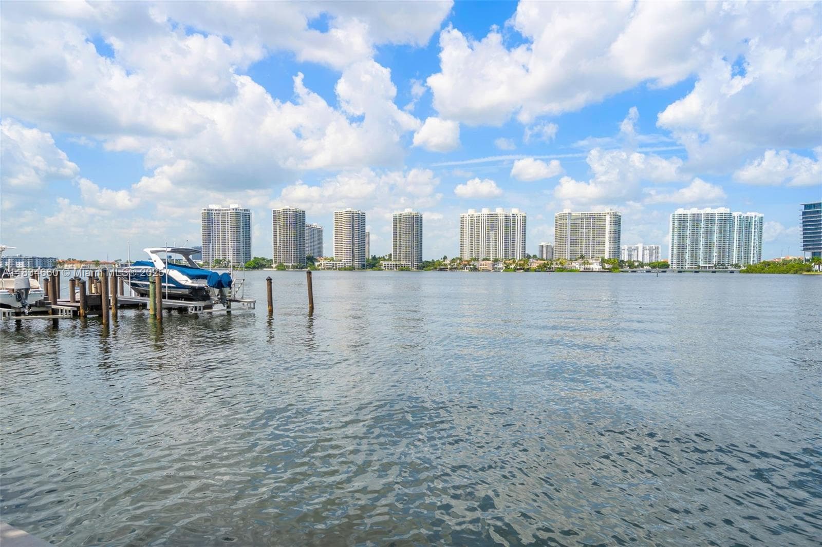 18100 N Bay Rd # 709, Sunny Isles Beach FL 33160 — 25