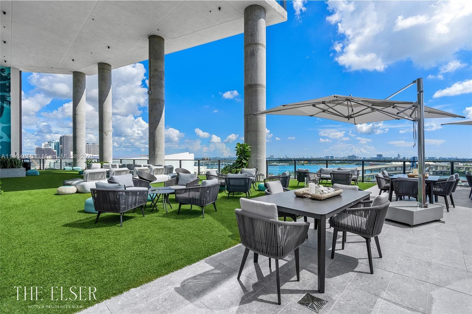 398 NE 5th St # 4018, Miami FL 33132 — 25