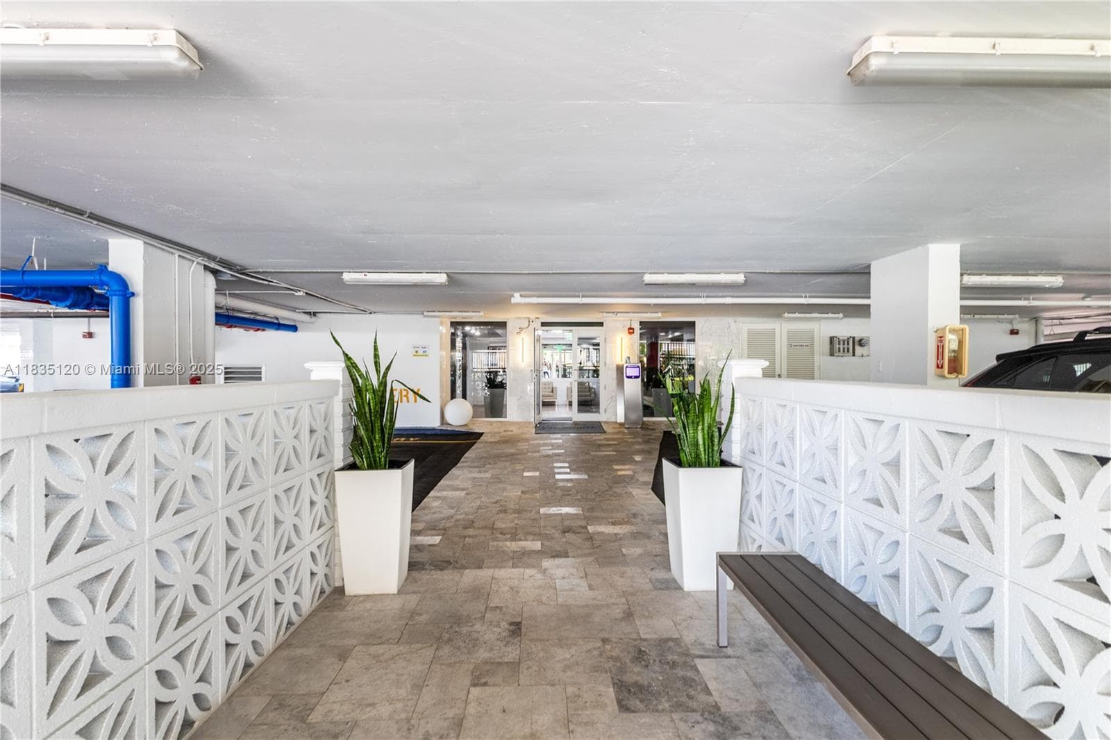 401 Ocean Dr # 1024, Miami Beach FL 33139 — 22