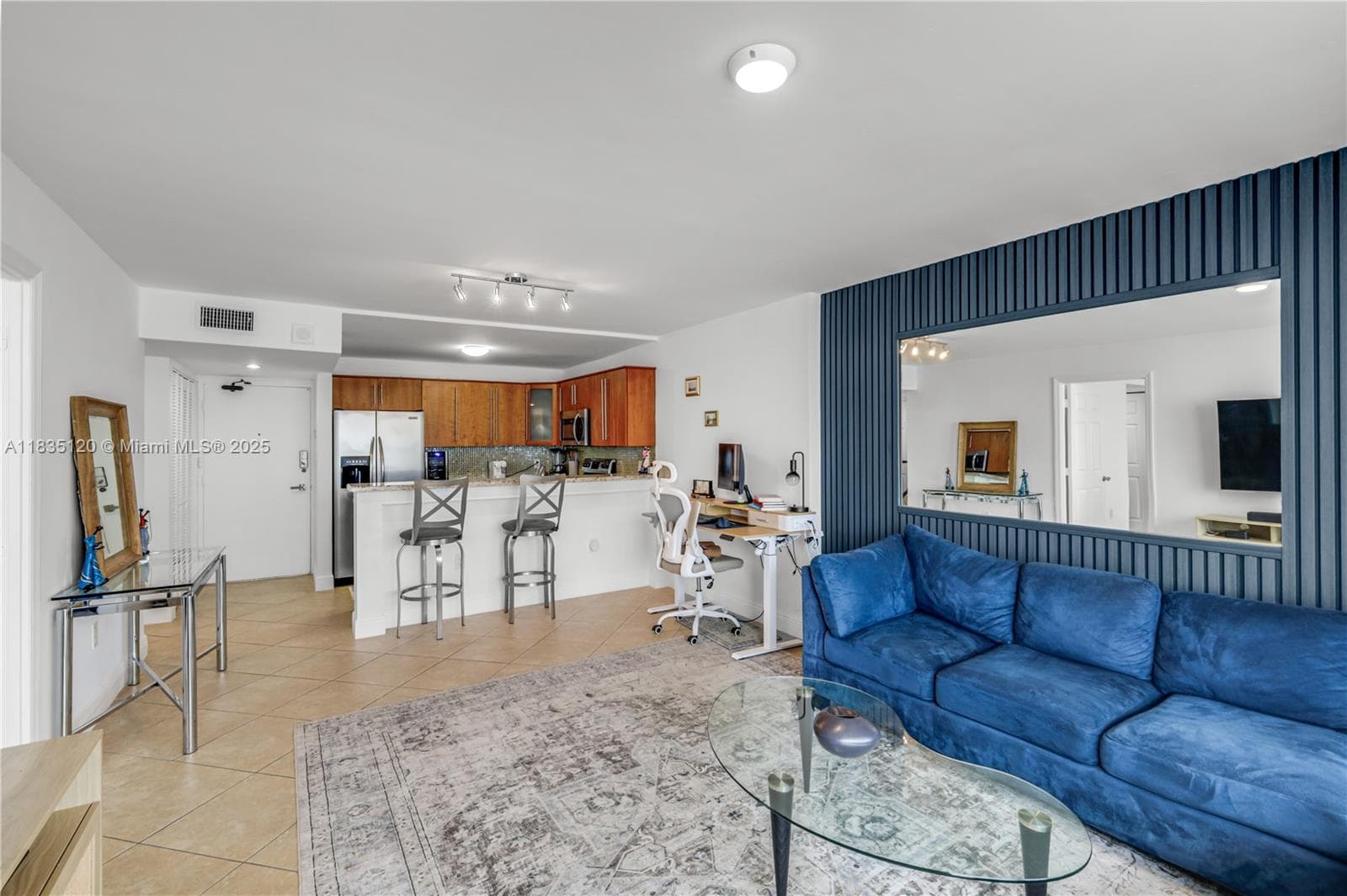 401 Ocean Dr # 1024, Miami Beach FL 33139 — 15