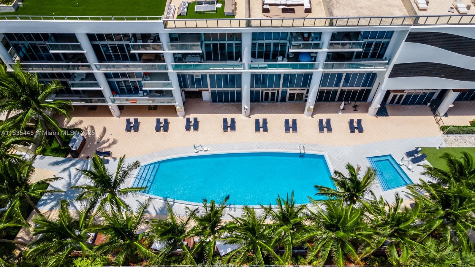 6801 Collins Ave # 1415, Miami Beach FL 33141 — 14
