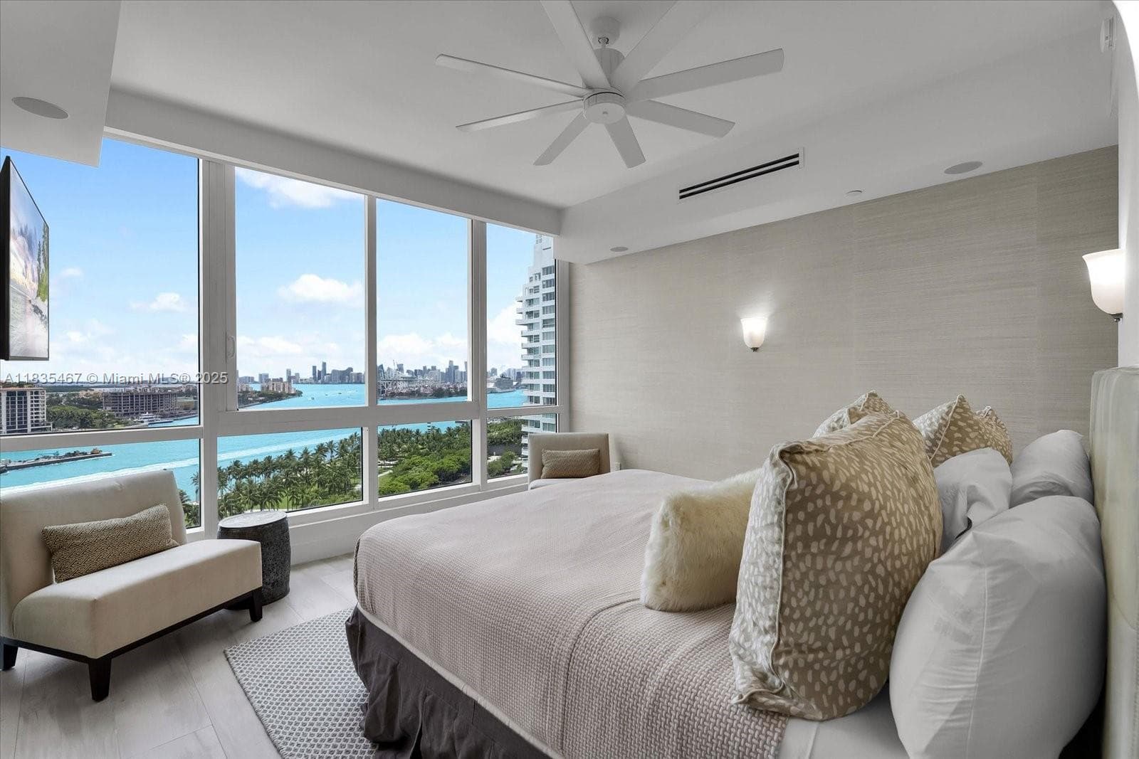 100 S Pointe Dr # 1502, Miami Beach FL 33139 — 13