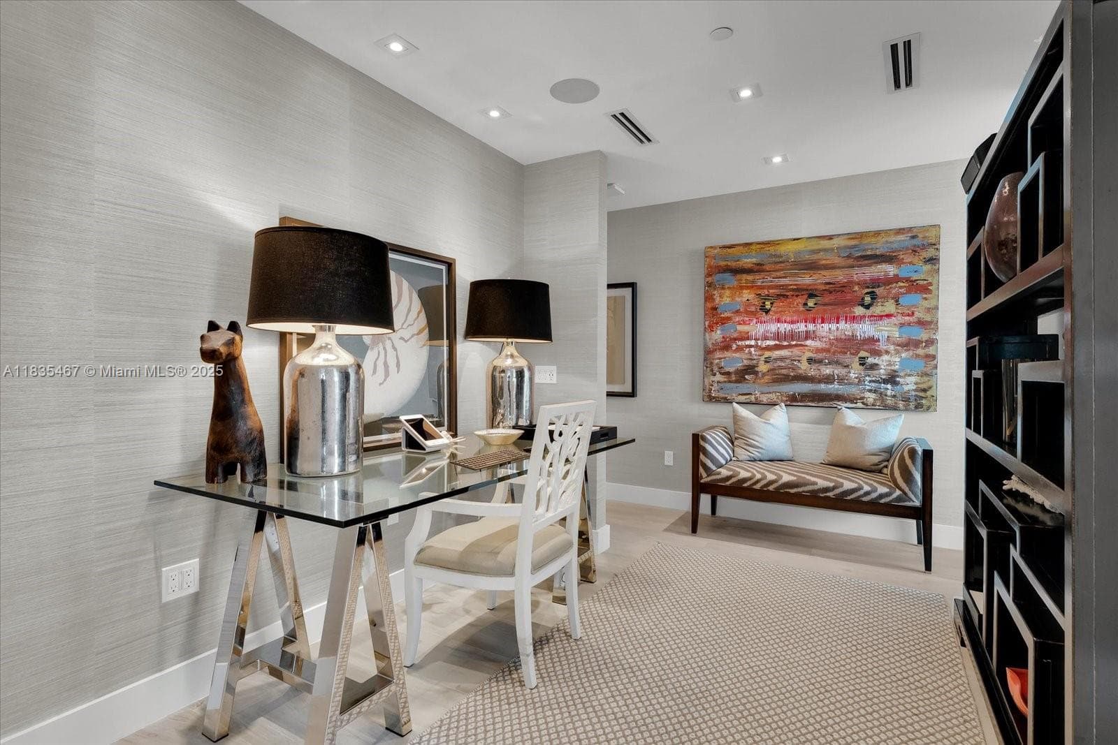100 S Pointe Dr # 1502, Miami Beach FL 33139 — 18