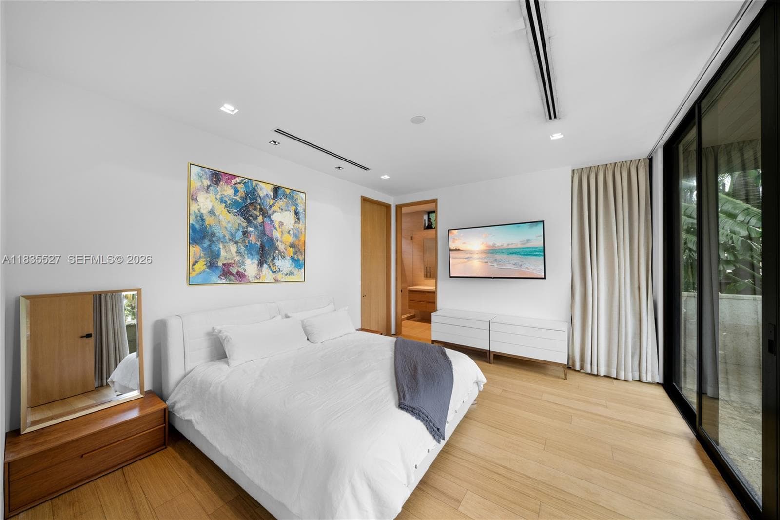 126 W San Marino Dr, Miami Beach FL 33139 — 65