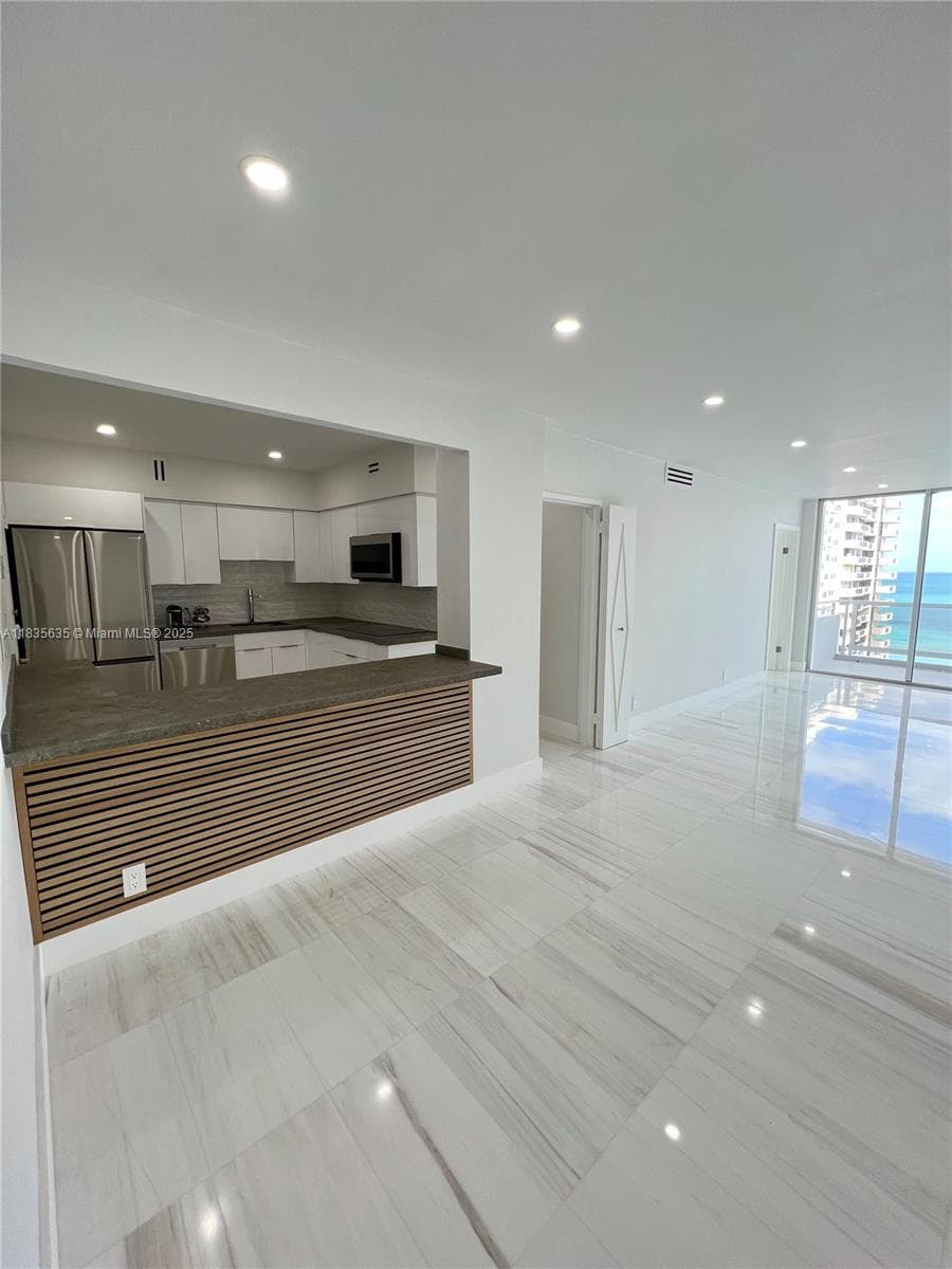 5700 Collins Ave # 16B, Miami Beach FL 33140 — 13
