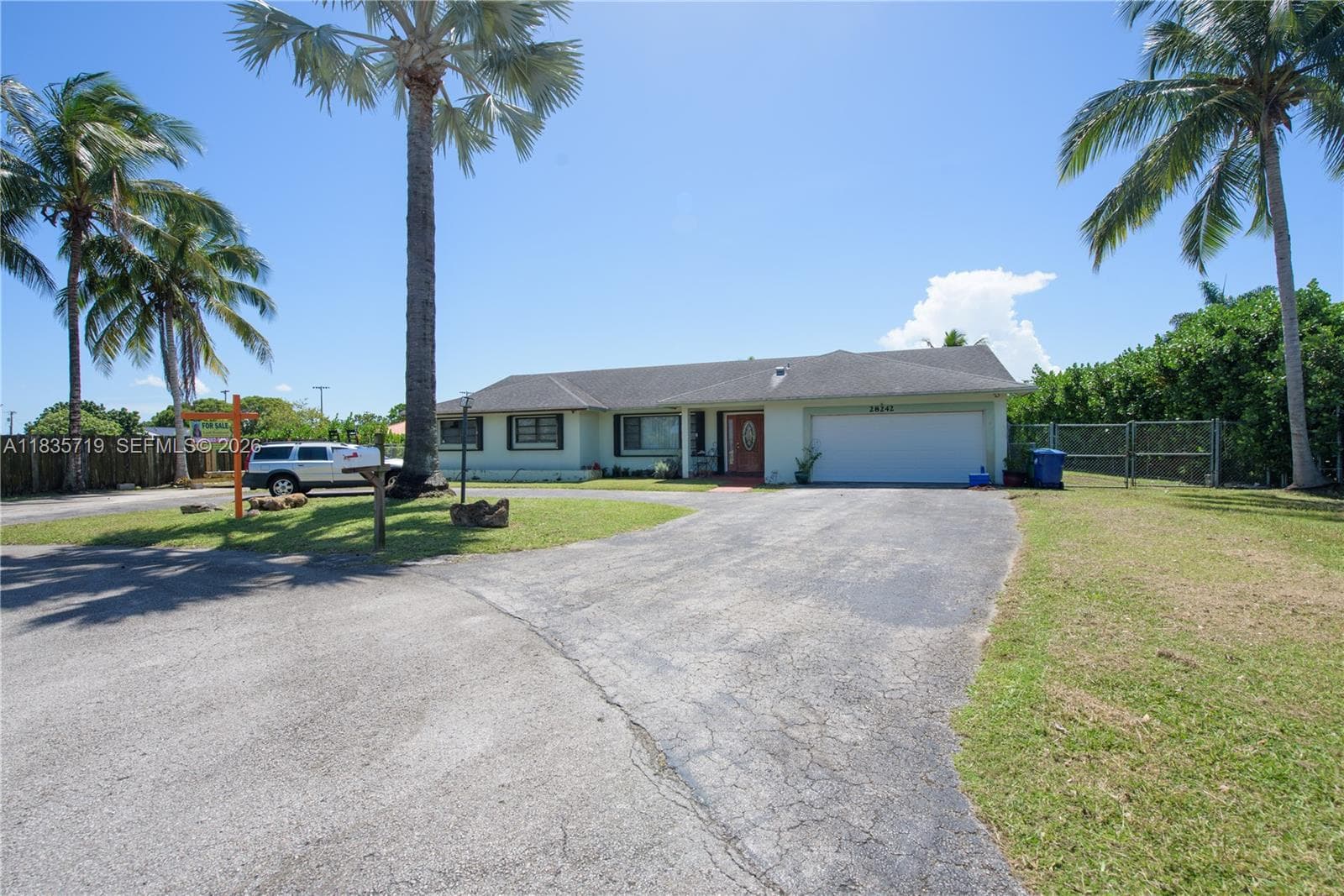 28242 SW 163rd Ct, Homestead FL 33033 — 2