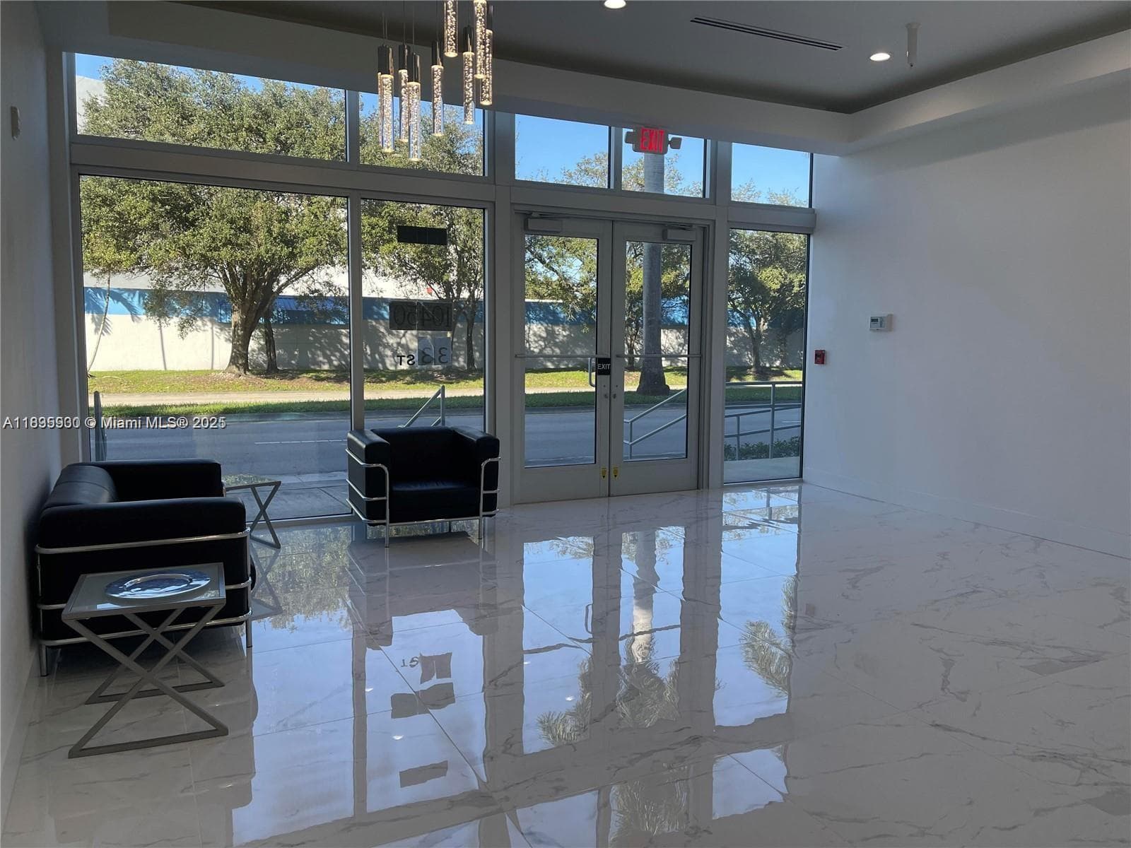 10450 NW 33rd St # 102, Doral FL 33172 — 9