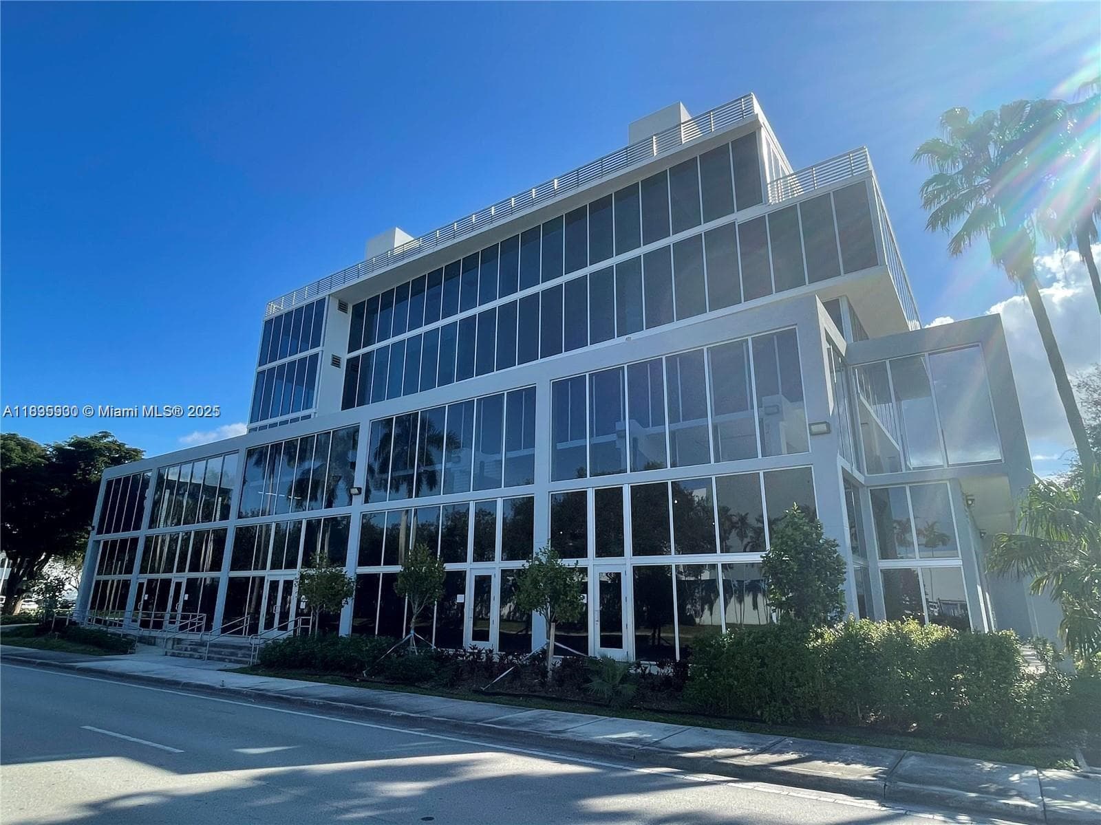 10450 NW 33rd St # 102, Doral FL 33172 — 10
