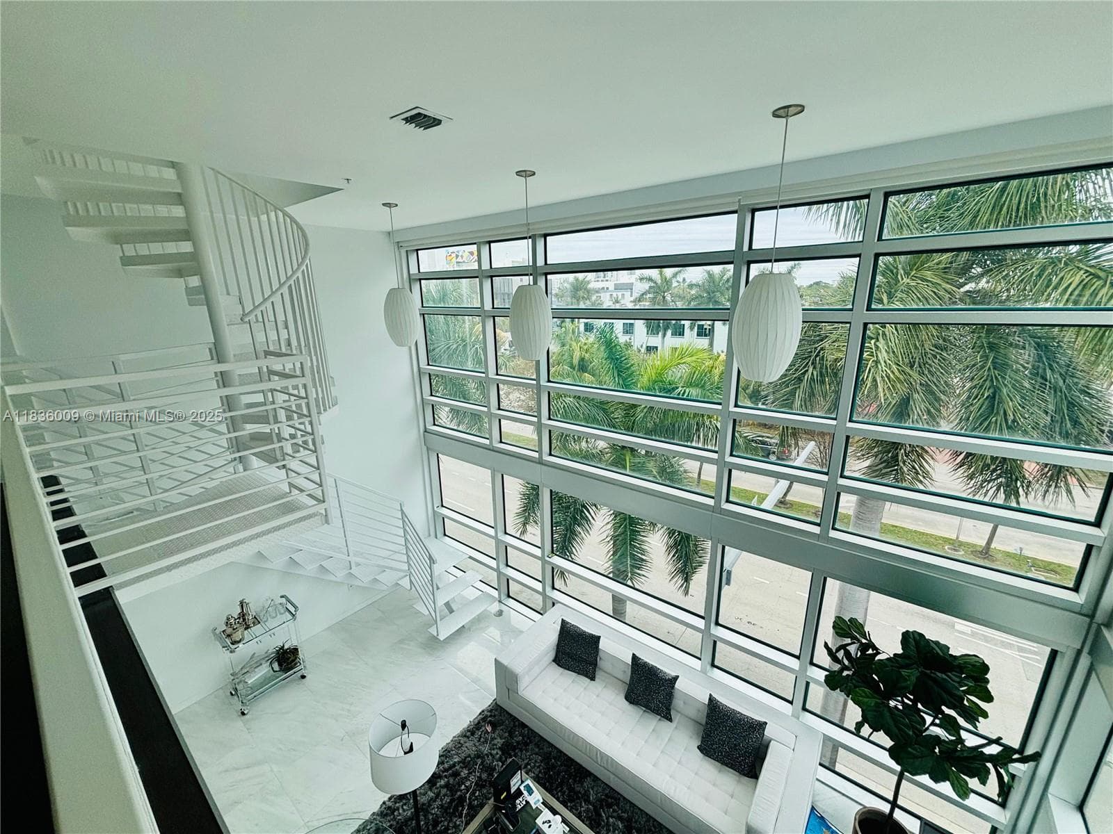 421 Meridian Ave # 15, Miami Beach FL 33139 — 6