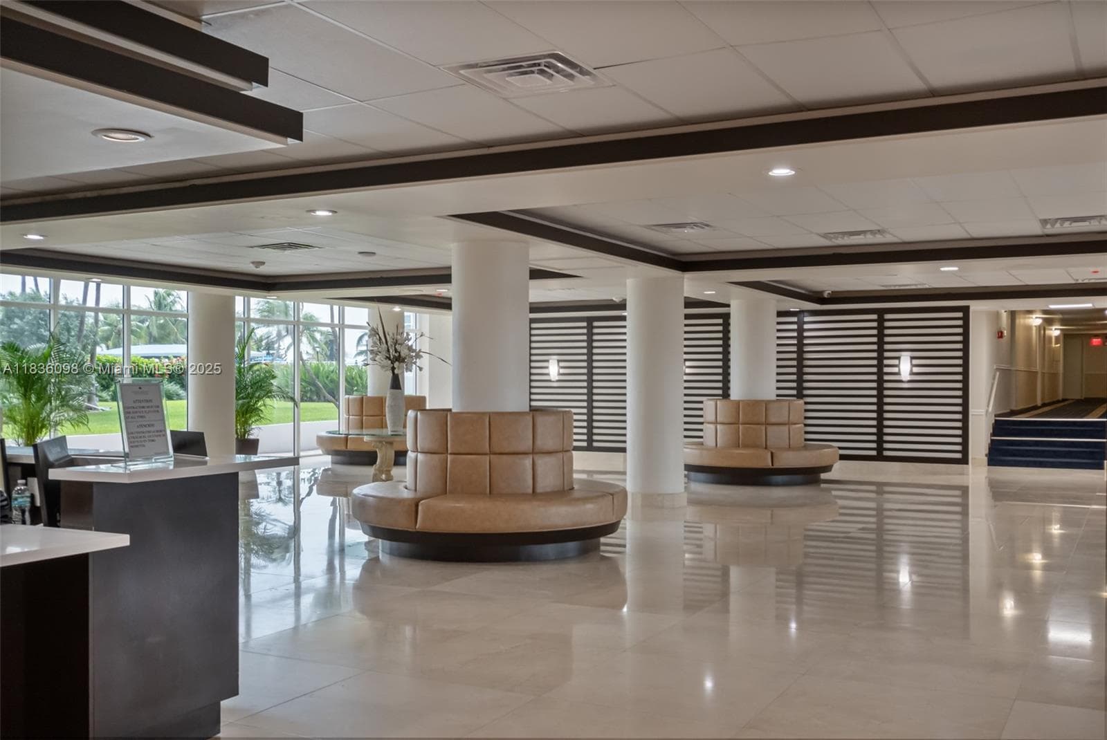 5005 Collins Ave # 815, Miami Beach FL 33140 — 32