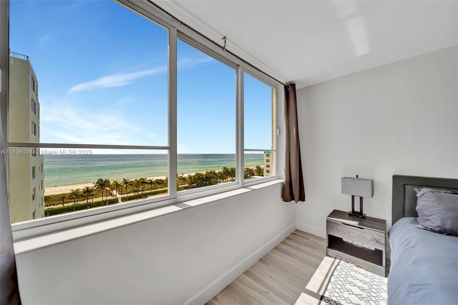 5005 Collins Ave # 815, Miami Beach FL 33140 — 10