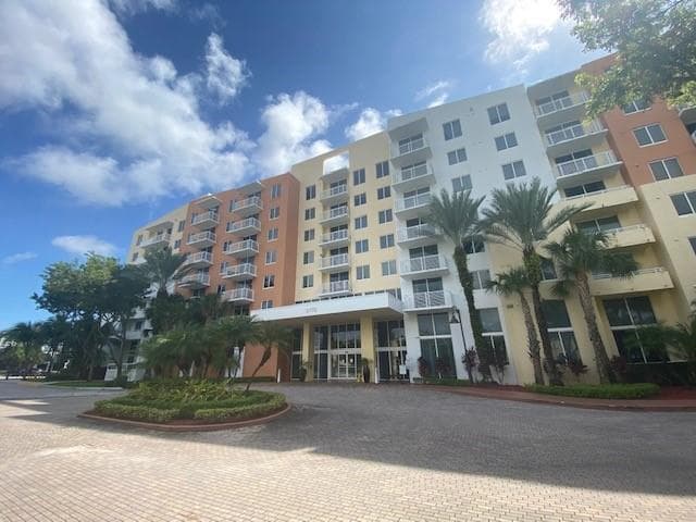 2775 NE 187th Street # 523, Aventura FL 33180 — 27