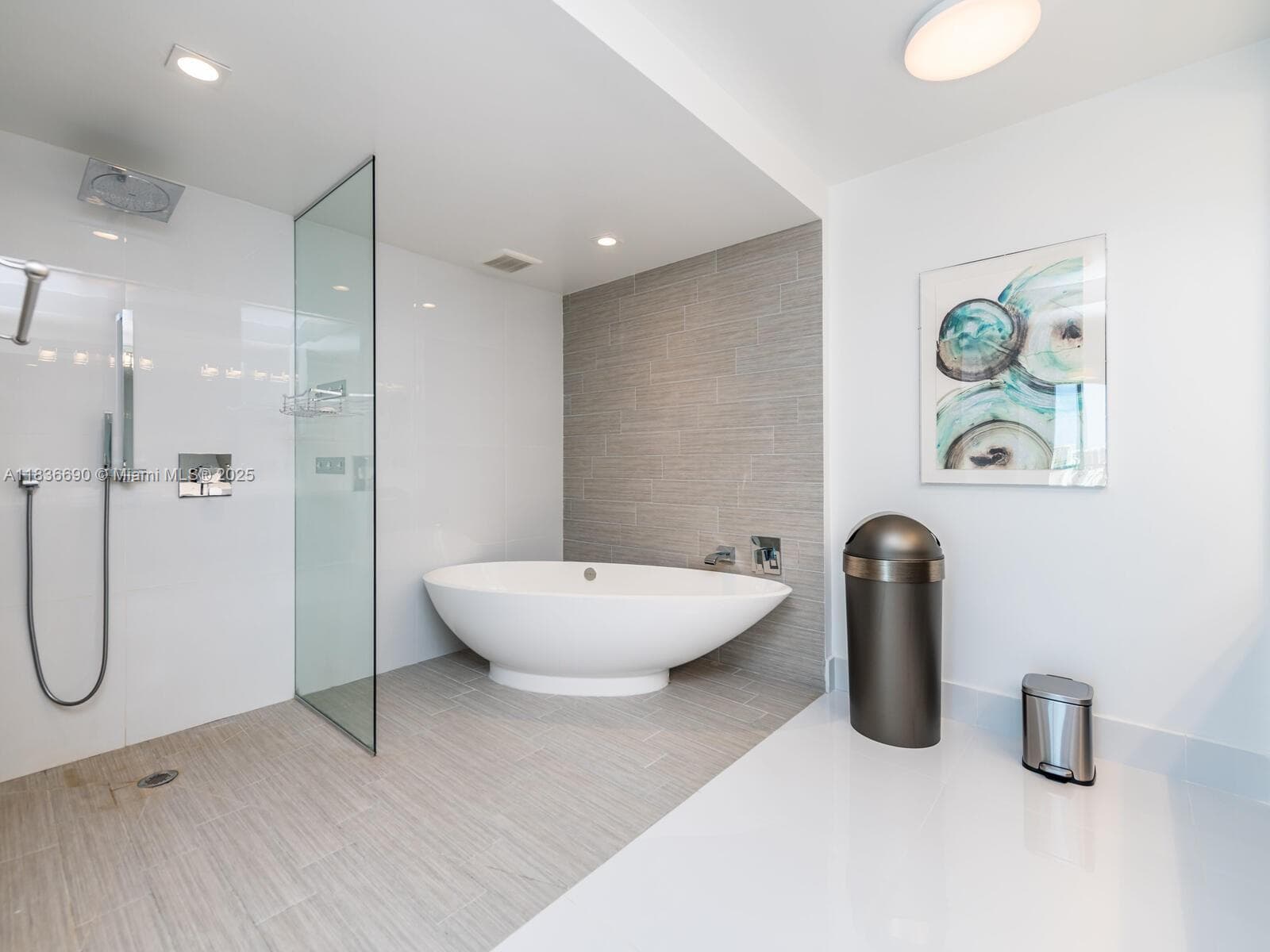 300 Sunny Isles Blvd # 1605, Sunny Isles Beach FL 33160 — 57