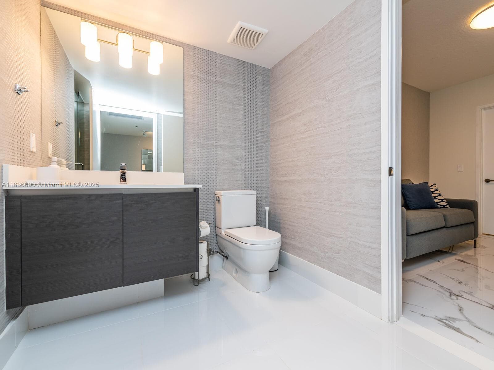 300 Sunny Isles Blvd # 1605, Sunny Isles Beach FL 33160 — 26