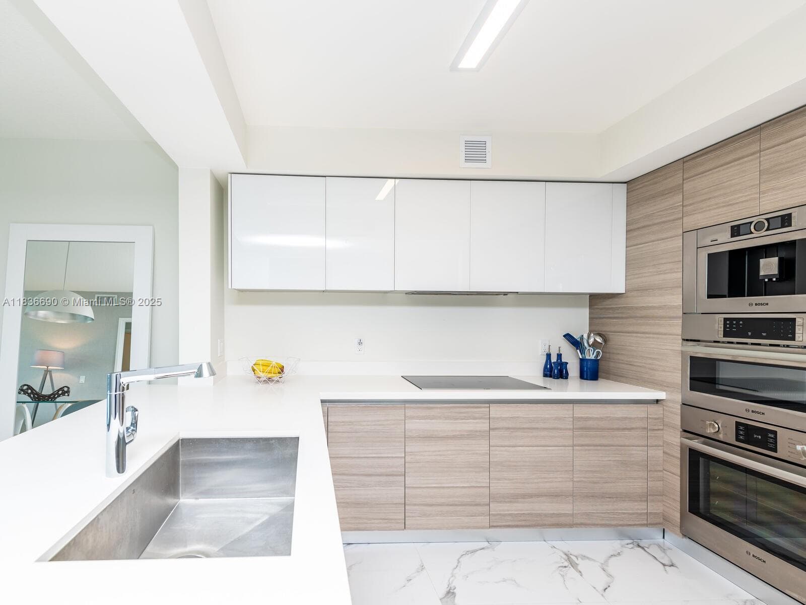 300 Sunny Isles Blvd # 1605, Sunny Isles Beach FL 33160 — 10