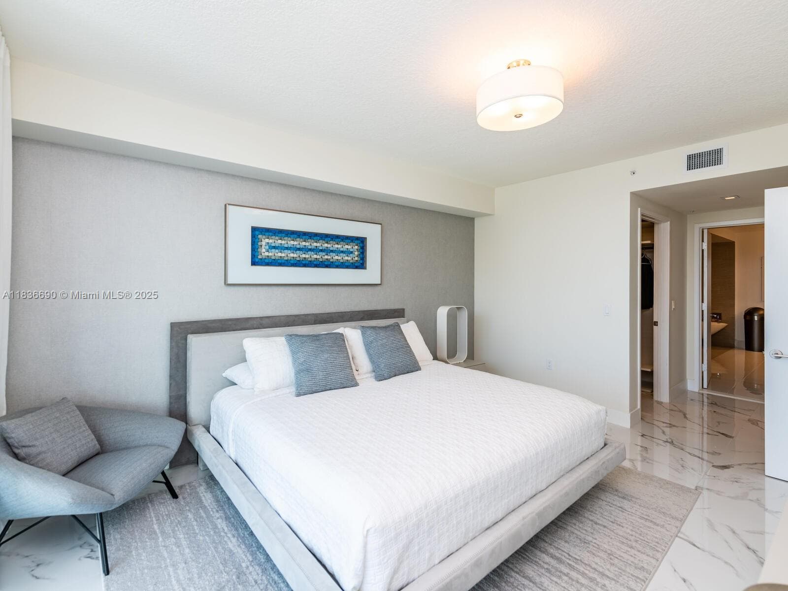 300 Sunny Isles Blvd # 1605, Sunny Isles Beach FL 33160 — 51