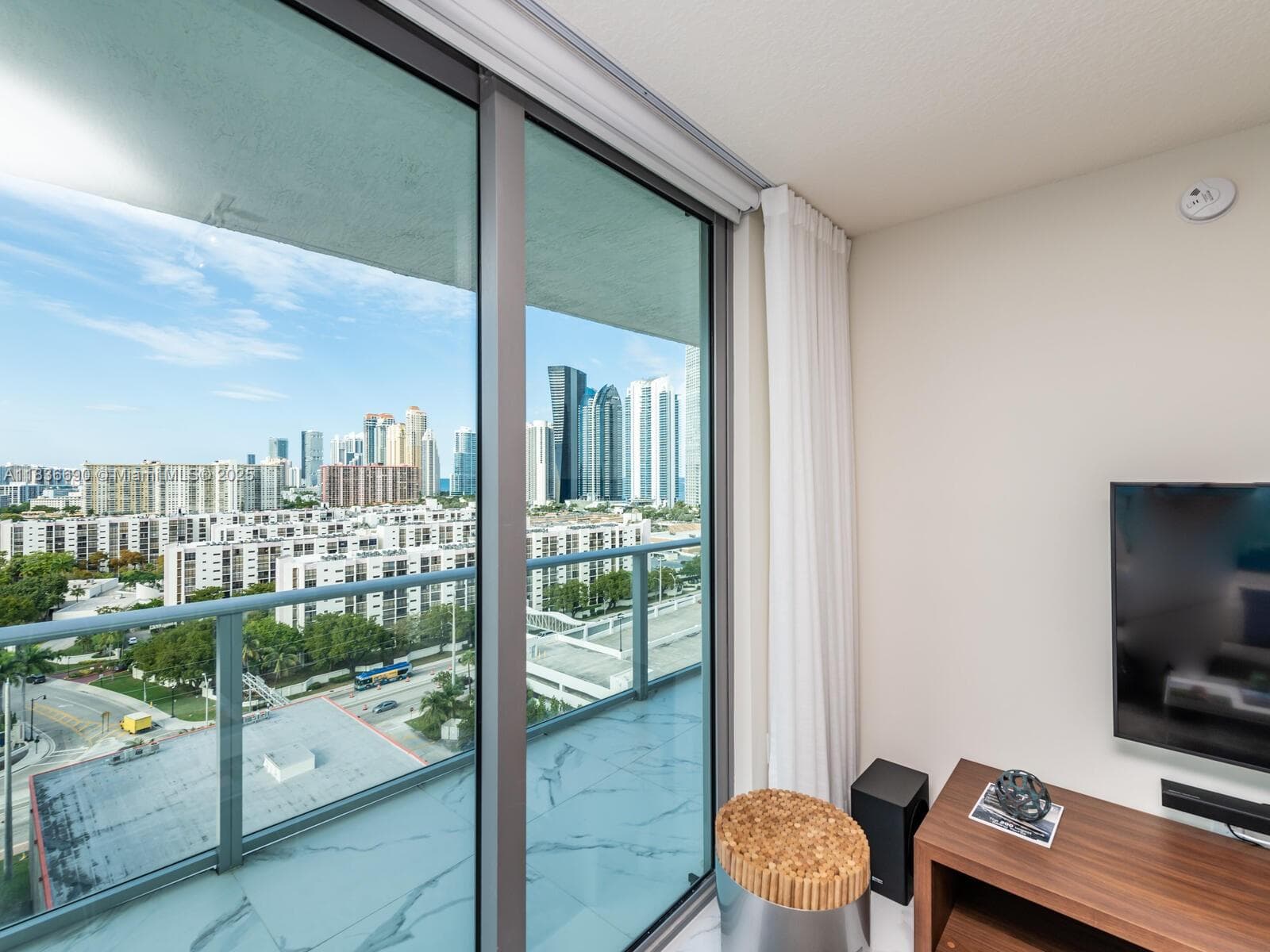 300 Sunny Isles Blvd # 1605, Sunny Isles Beach FL 33160 — 29