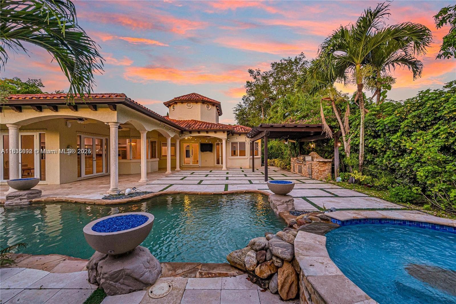 13400 SW 83rd Ave, Pinecrest FL 33156 — 1