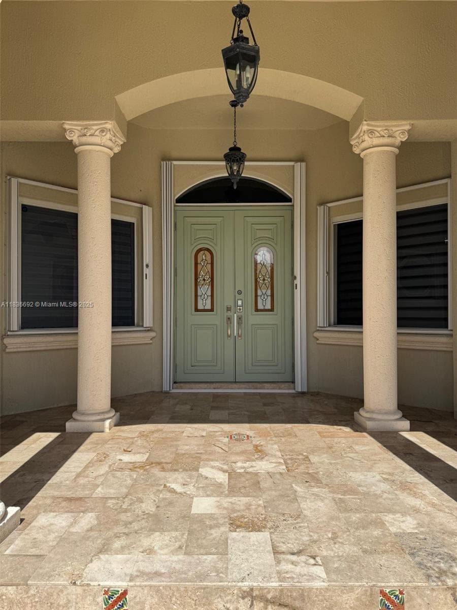 13400 SW 83rd Ave, Pinecrest FL 33156 — 5