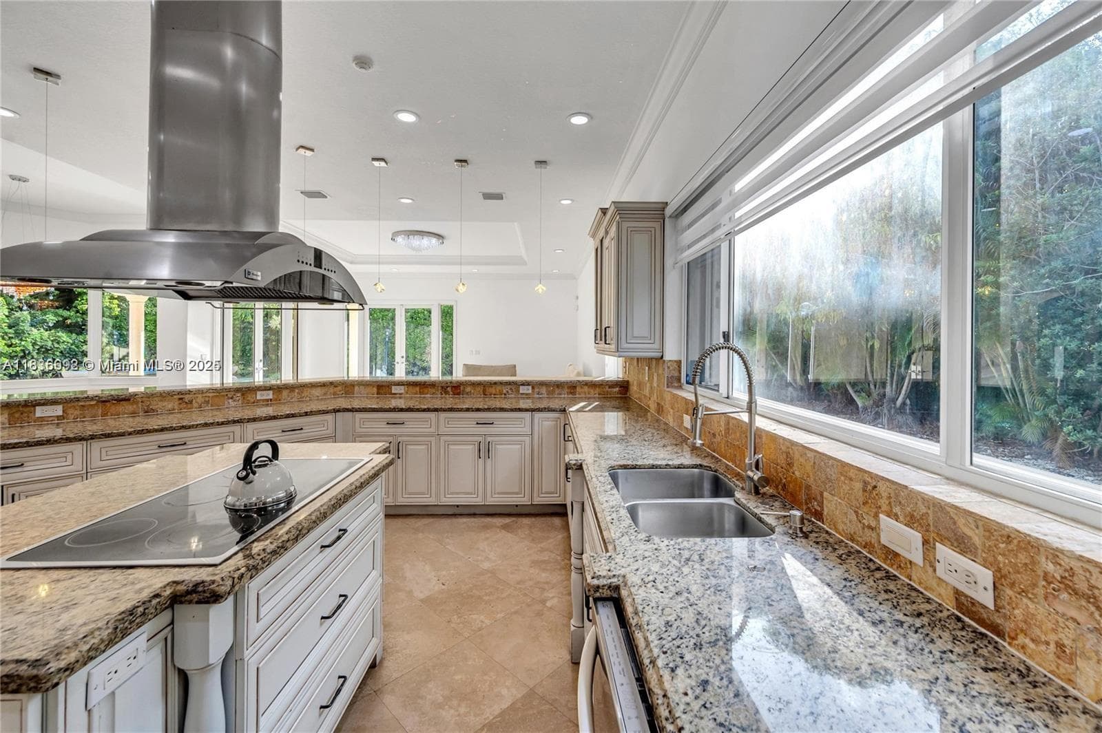 13400 SW 83rd Ave, Pinecrest FL 33156 — 15