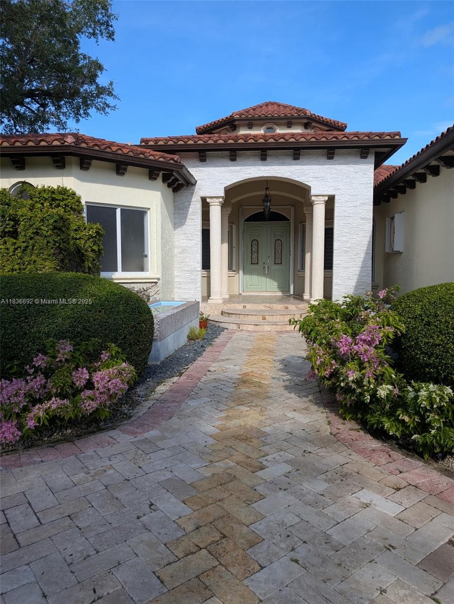 13400 SW 83rd Ave, Pinecrest FL 33156 — 4