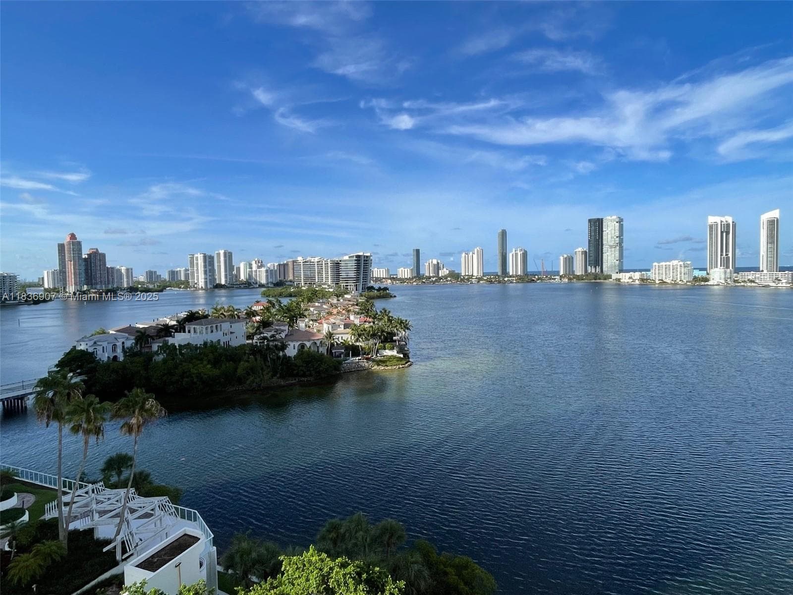3000 Island Blvd # 1103, Aventura FL 33160 — 1