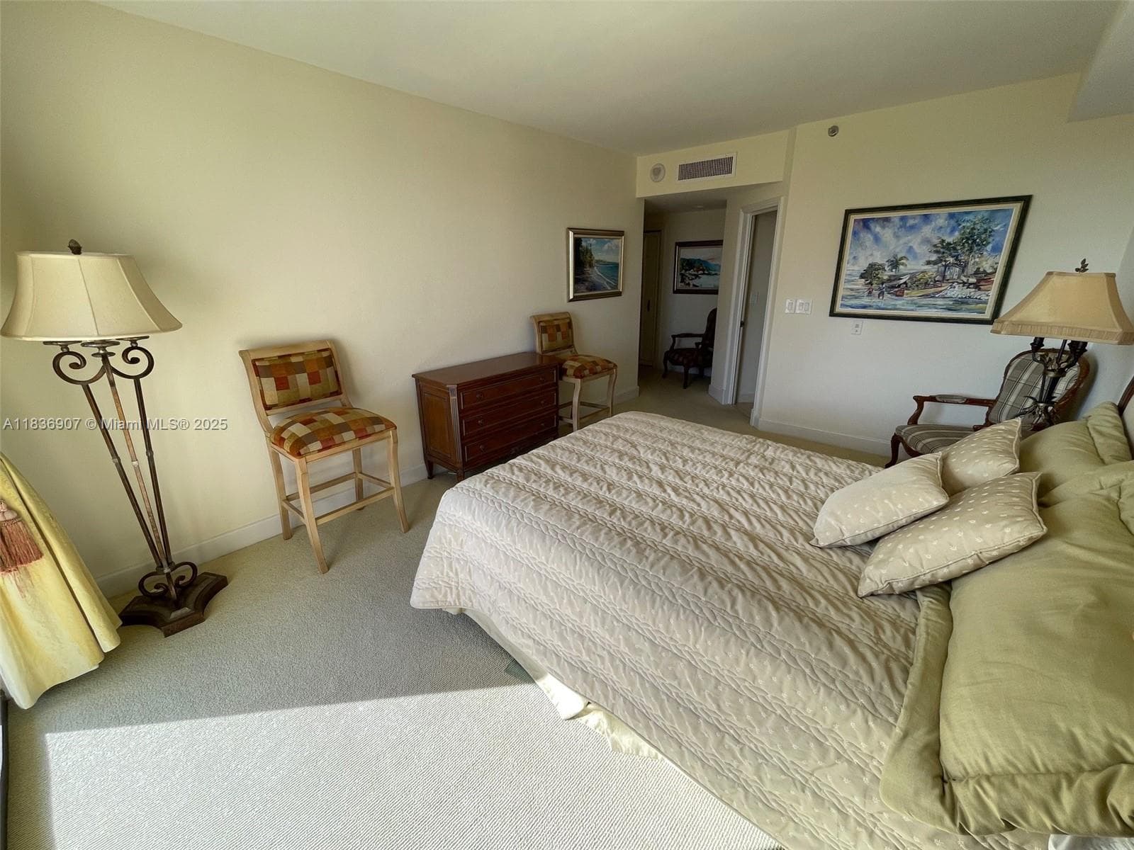 3000 Island Blvd # 1103, Aventura FL 33160 — 24