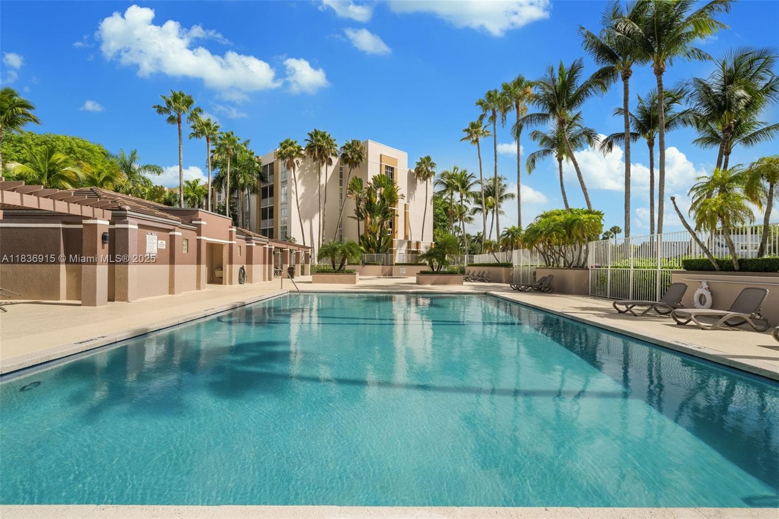 9755 NW 52nd St # 206, Doral FL 33178 — 27