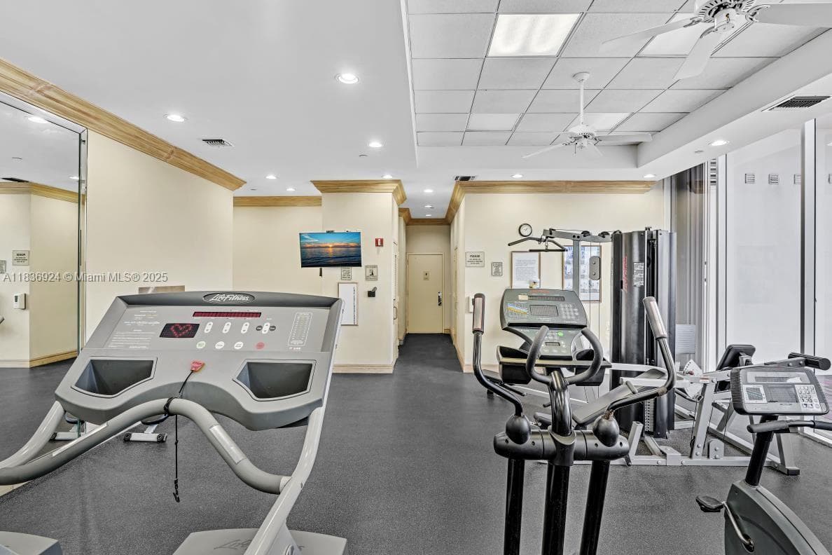 8855 E Collins Ave # 2F, Surfside FL 33154 — 72