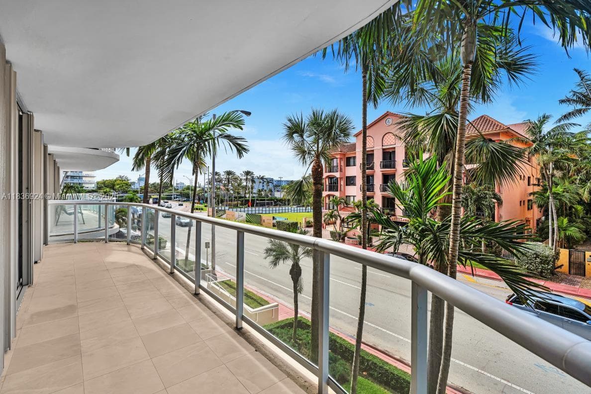 8855 E Collins Ave # 2F, Surfside FL 33154 — 42