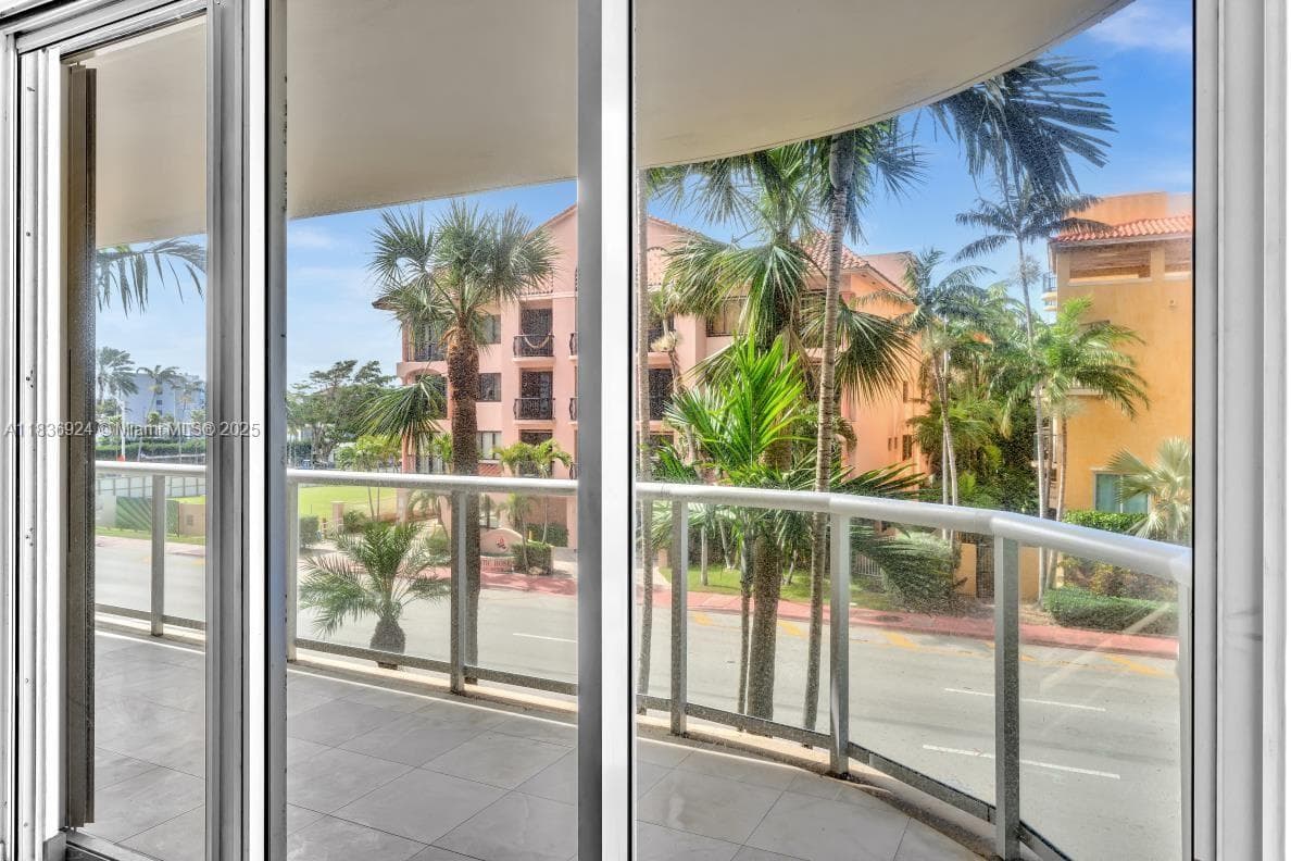 8855 E Collins Ave # 2F, Surfside FL 33154 — 55